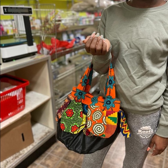 Handbag - Picture 2 of 2